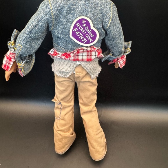 Moxi Boyz Magic Snow Owen With Outfit Shoes And Tag On The Back EUC - Picture 4 of 7